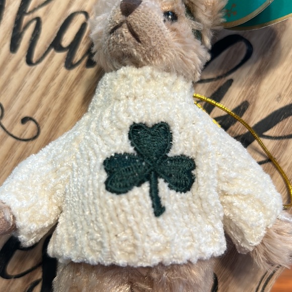 The Bearington Collection 3639 Clover Vintage NWT Plush Bear with Sweater - Picture 10 of 10